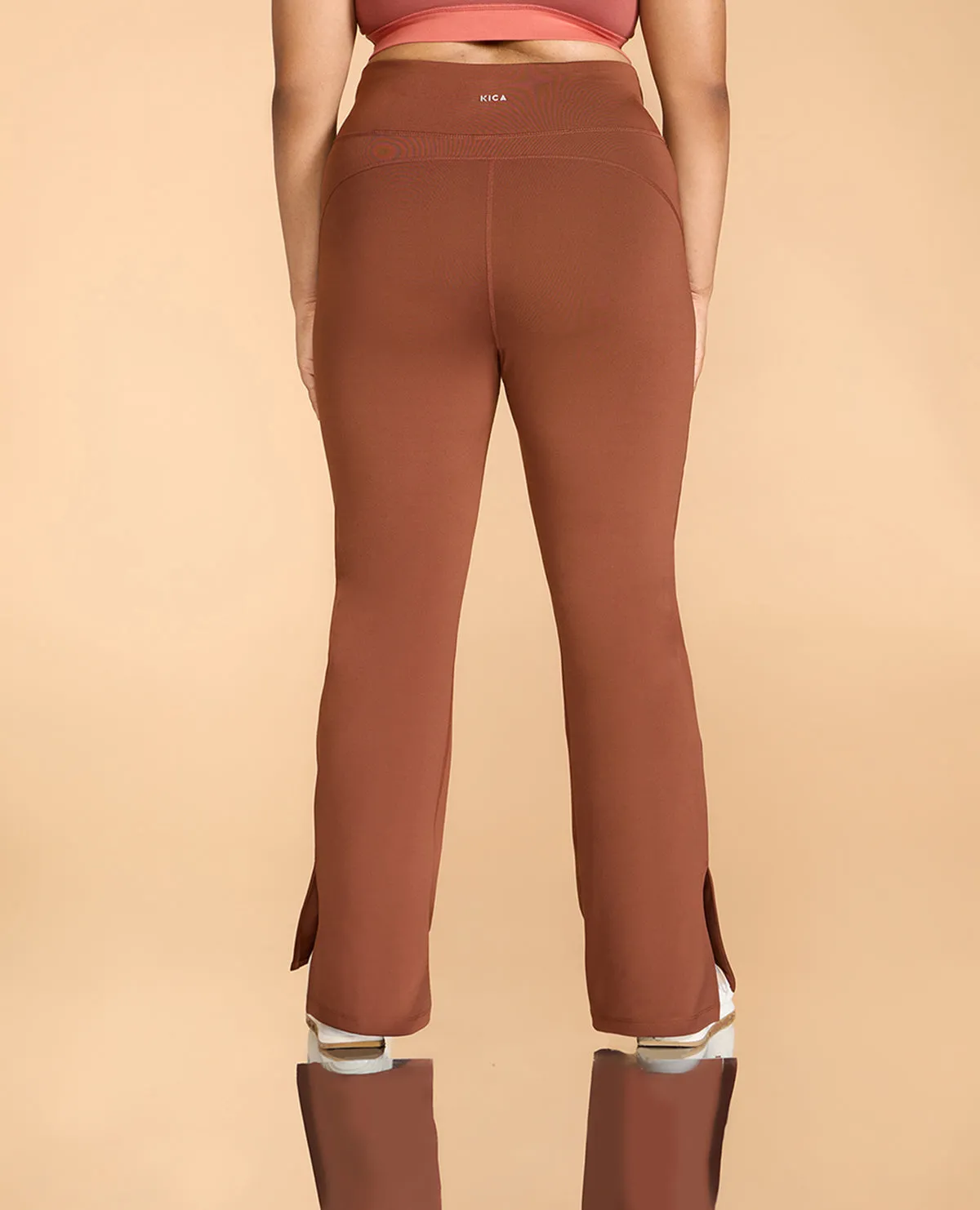 Criss-Cross Flare Pants in Second SKN